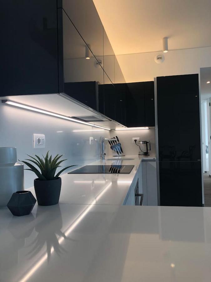 Ulivi Luxury Loft & Pool - The House Of Travelers Apartment Carate Urio Bagian luar foto
