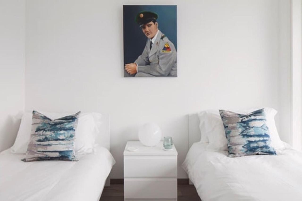 Ulivi Luxury Loft & Pool - The House Of Travelers Apartment Carate Urio Bagian luar foto
